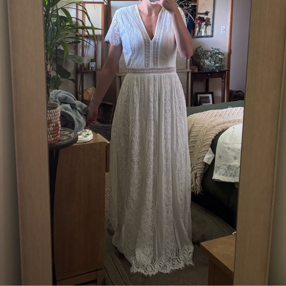 Boho Elegant White Lace Maxi Bridal Dress